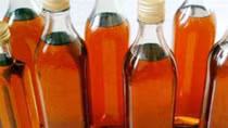 Hóa chất tẩy rửa soda đóng vai trò gì trong sản xuất nước mắm?