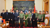 Thứ trưởng Bùi Văn Thành tiếp khách quốc tế