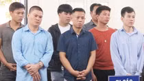 Vào tù vì hành vi trộm cắp, đập phá tài sản