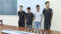 3 phụ nữ bị bắt giữ trái pháp luật, ép làm nhân viên phục vụ Karaoke