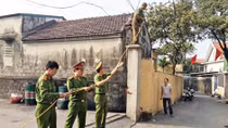 Giữ bình yên cho Đất Mỏ