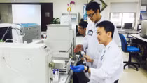 Bác sỹ 76 lần hiến máu và tiểu cầu