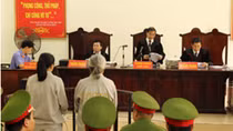 Nguyên chủ tịch UBND xã lừa người đi xuất khẩu lao động