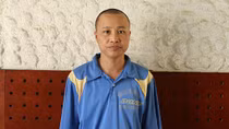 Say rượu, mang dao chém vợ cũ và con riêng thương tích nặng
