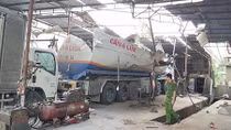 Xe bồn phát nổ khi đang sửa chữa trong gara, 3 người trọng thương