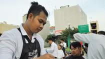 Salon tóc miễn phí cho người nghèo