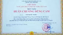 Truy tặng Huân chương dũng cảm cho Đại úy Sầm Quốc Nghĩa