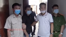 Đánh sập sàn tiền ảo “khủng”
