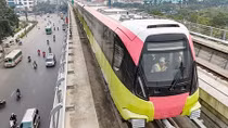 5/10 đoàn tàu của dự án đường sắt đô thị số 3 đã có mặt tại Hà Nội