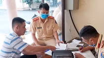 Tài xế sử dụng rượu bia, điều khiển xe quá tốc độ trên cao tốc 