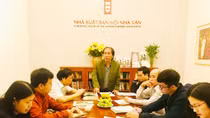 Những cuốn sách ra đời từ khát vọng 