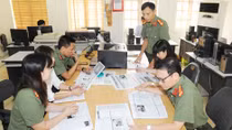 Thư ký tòa soạn – người “bày cỗ” – kể chuyện