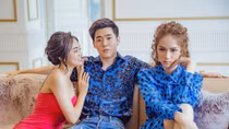 Câu view bằng "chiêu" hát không rõ lời?