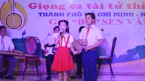 Mô hình sân khấu học đường: Mỗi nơi một kiểu