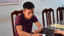Hiếp dâm không thành, cướp 2 nhẫn vàng bỏ chạy