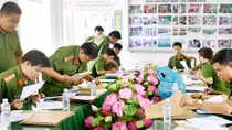 Đi từng ngõ, gõ từng nhà, rà từng dữ liệu, đảm bảo tiến độ hai dự án lớn