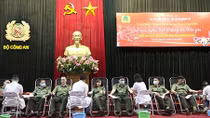 Cục An ninh kinh tế và Cục Hồ sơ nghiệp vụ hiến máu tình nguyện