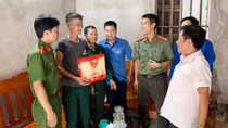 Những lá thư từ lòng dân