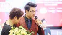 Tiến sĩ Triết học đoạt quán quân Thần tượng bolero