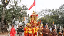 Lễ rước kiệu Ngọc Lộ