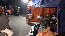 Tình người giữa tâm dịch