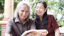 “Quả trăng cũng chín” trong thơ Lê Hồng Thiện