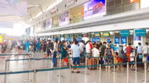 Ba hãng hàng không đồng loạt xin tăng giá vé