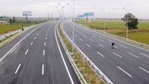 Làm 23 km đường từ Hà Đông đi Xuân Mai