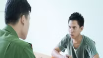 Nam thanh niên gạ gẫm, giở trò với bé gái 12 tuổi