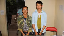Công an Sơn La bắt 2 đối tượng, thu 50 bánh heroin.