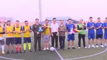 Công an huyện giao lưu thể thao với giáo xứ Thụy Lôi