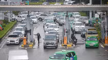 Kiến nghị không thu hồi số tiền ACV thu phí vào sân bay