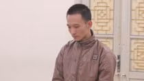 Vợ gửi đơn ly hôn, chồng đến nhà sát hại bố vợ