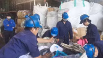 Thị trường tràn lan hàng nước ngoài chất lượng thấp “đội lốt” hàng Việt
