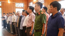 Cán bộ quản lý các trường CAND dâng hương tưởng niệm Chủ tịch Hồ Chí Minh
