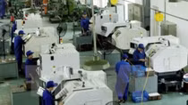 Việt Nam chi 16,588 tỷ USD nhập máy móc