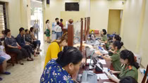 Bắt đối tượng truy nã và làm giả con dấu, tài liệu