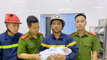 Những người đi "đón" hài nhi