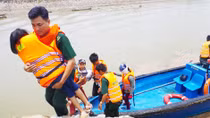 Bộ đội biên phòng Đồ Sơn cứu 6 người gặp nạn trên biển