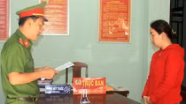 Vào trại giam vì lừa đảo bán đất trên giấy