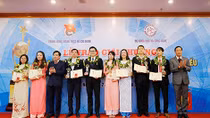 Trao giải thưởng Quả Cầu Vàng 2017