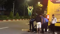 Xe khách tông xe máy, 2 nữ sinh viên Đại học Vinh thương vong