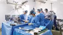 Cần xóa bỏ mặt trái của xã hội hóa y tế, bảo đảm quyền lợi người bệnh