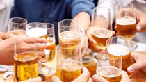 Hải Phòng hạ thi đua cán bộ, công nhân viên chức uống rượu bia trong giờ làm việc