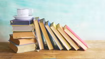 Sách bán chạy và bán ế