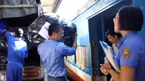 Đường sắt công bố đường dây nóng vận chuyển miễn phí hàng cứu trợ
