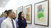 Bảo tàng Mỹ thuật Việt Nam giới thiệu 30 tranh cổ động trong giai đoạn từ 1958 đến 1986