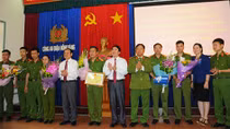 Khen thưởng Công an quận Hồng Bàng lập công xuất sắc