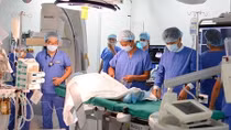 Thoát “nỗi lo kép” trước khi lên bàn mổ tim