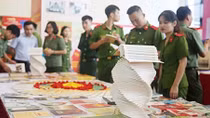 Đẩy mạnh phong trào đọc sách, phát triển văn hóa đọc trong CAND